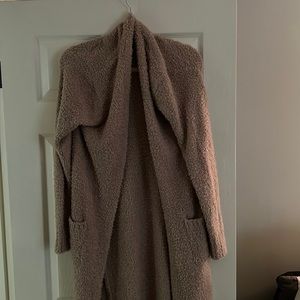 Skims fuzzy robe